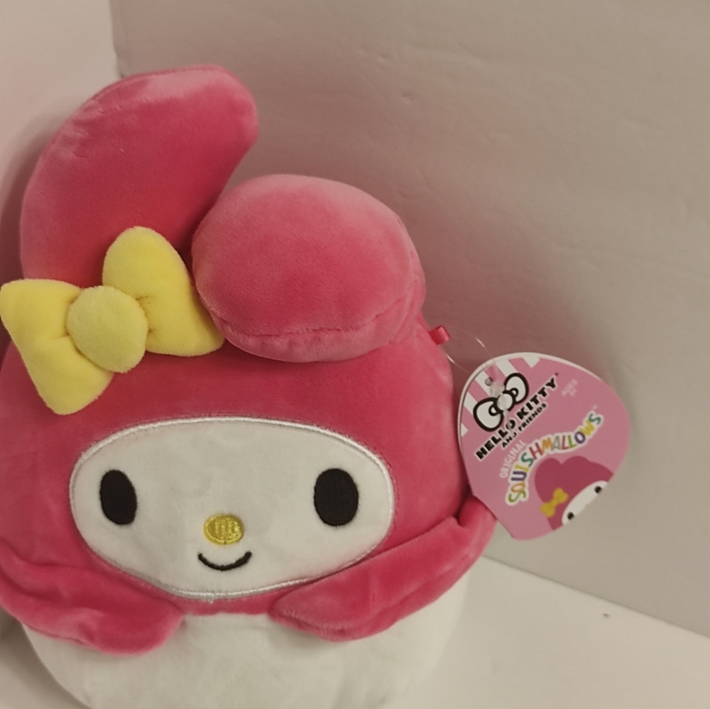 Hello Kitty Squishmallows - Picture 6 of 8